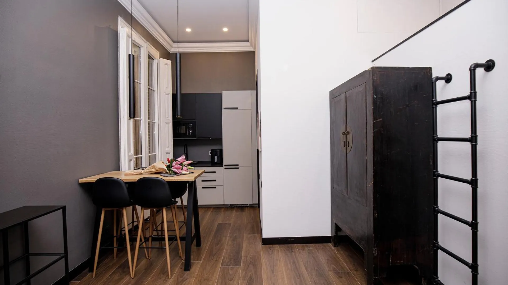 Beautiful Cosy Modern Apartment ,19Th Century Building Barcelona España