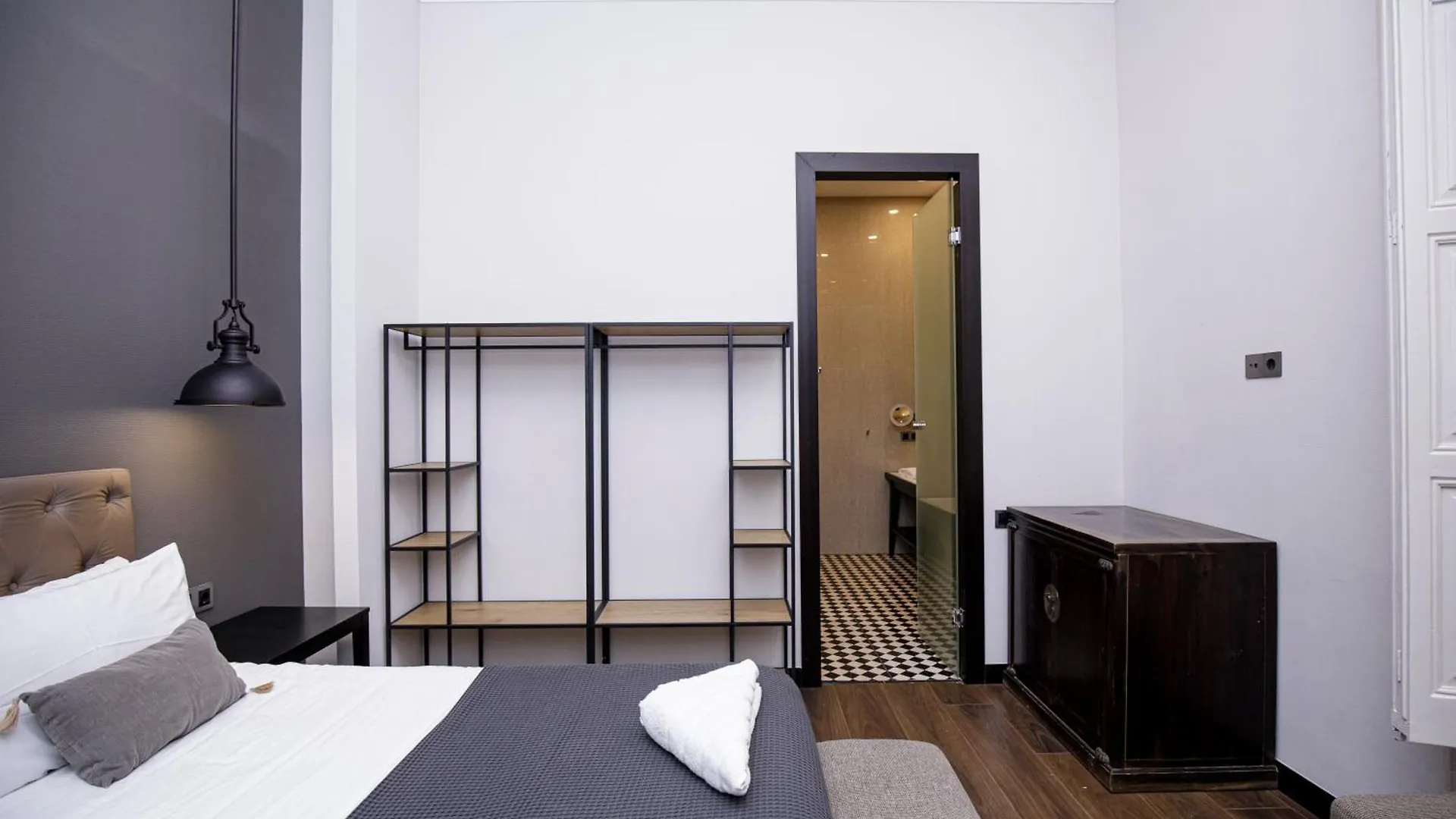 Beautiful Cosy Modern Apartment ,19Th Century Building Barcelona